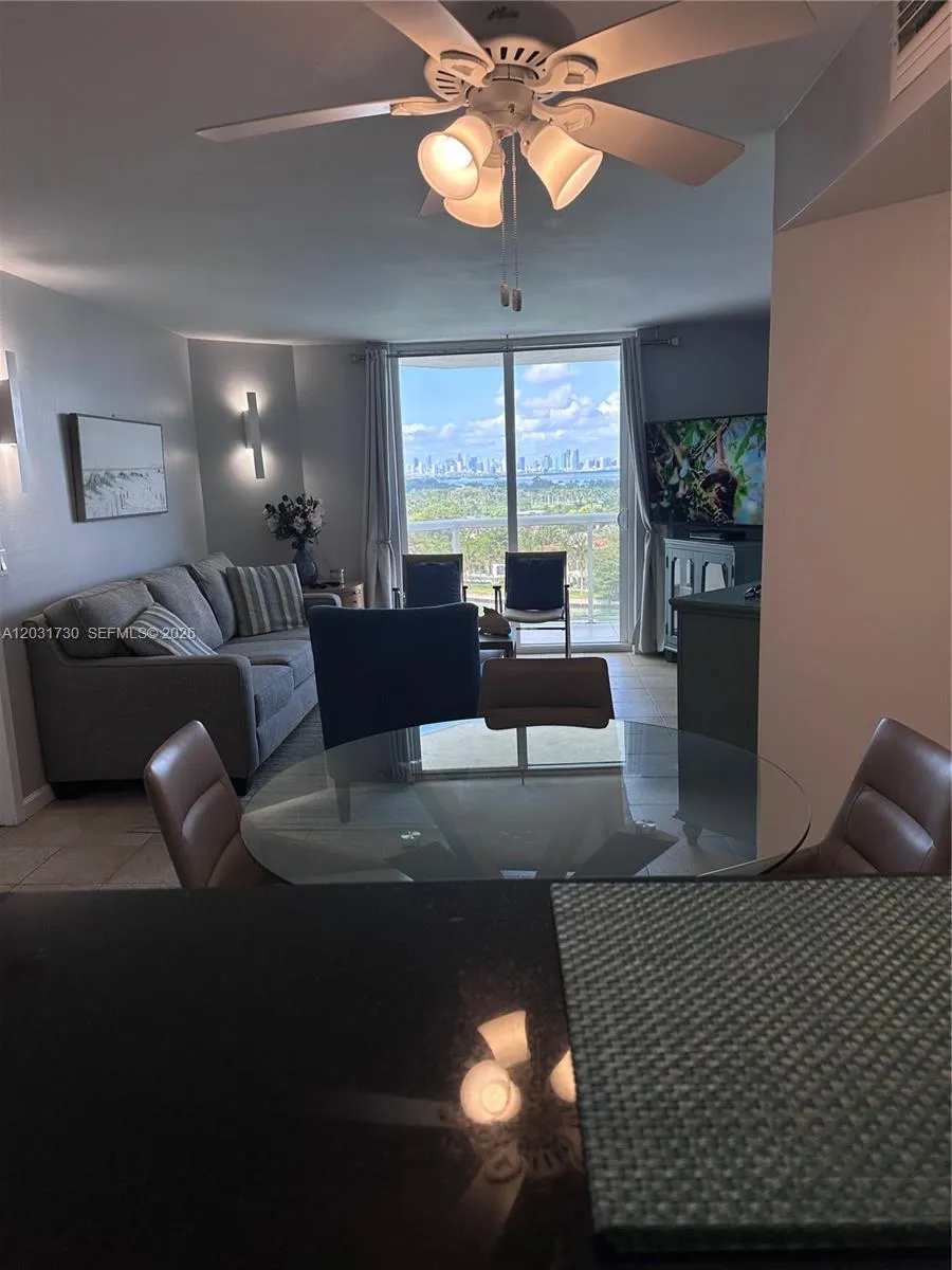 5880 W Collins Ave # 1203, Miami Beach FL 33140