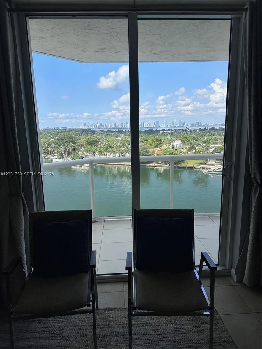 5880 W Collins Ave # 1203, Miami Beach FL 33140