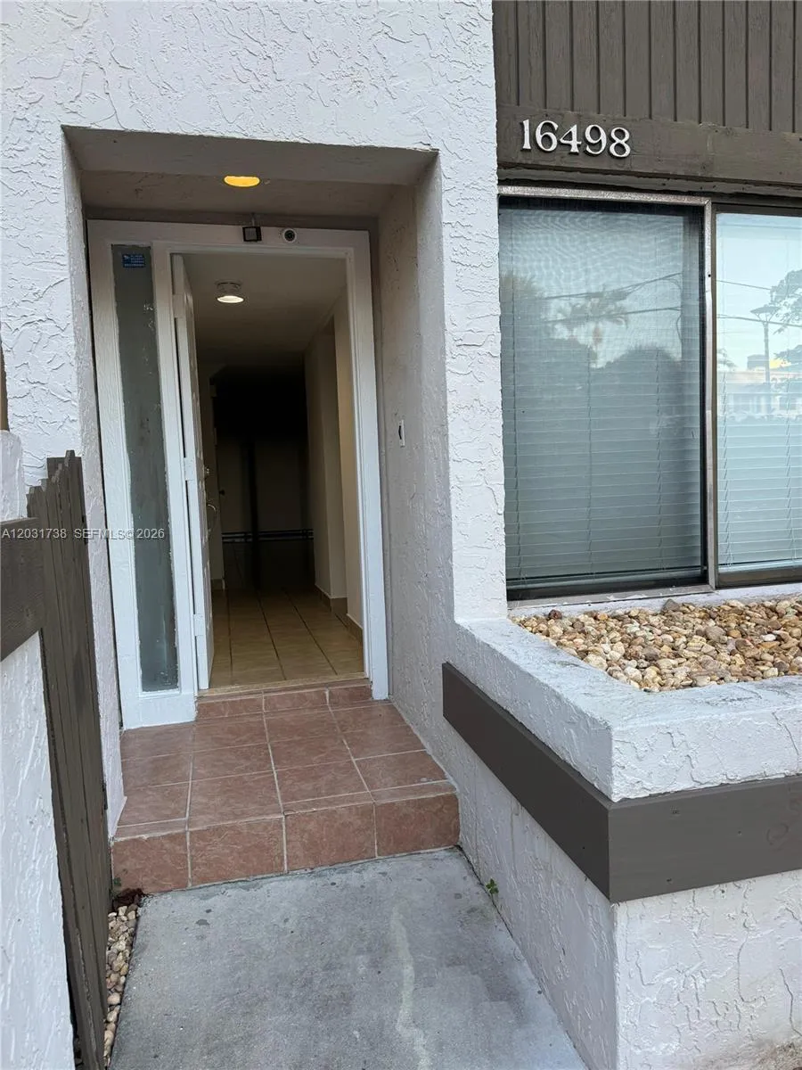 16498 NE 26th Ave # 12, North Miami Beach FL 33160