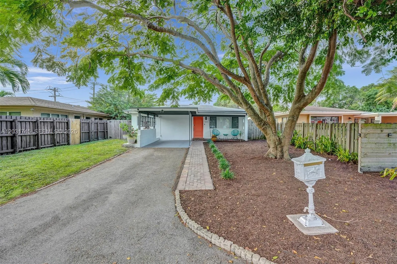 1605 NW 7th Ter, Fort Lauderdale FL 33311