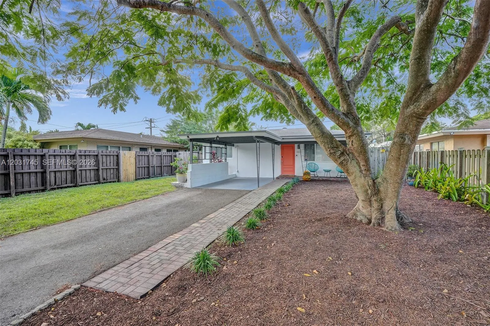 1605 NW 7th Ter, Fort Lauderdale FL 33311