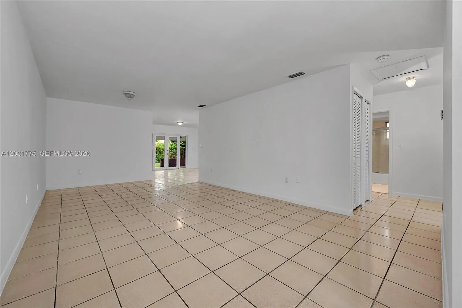 23 NW 109th Ave, Miami FL 33172
