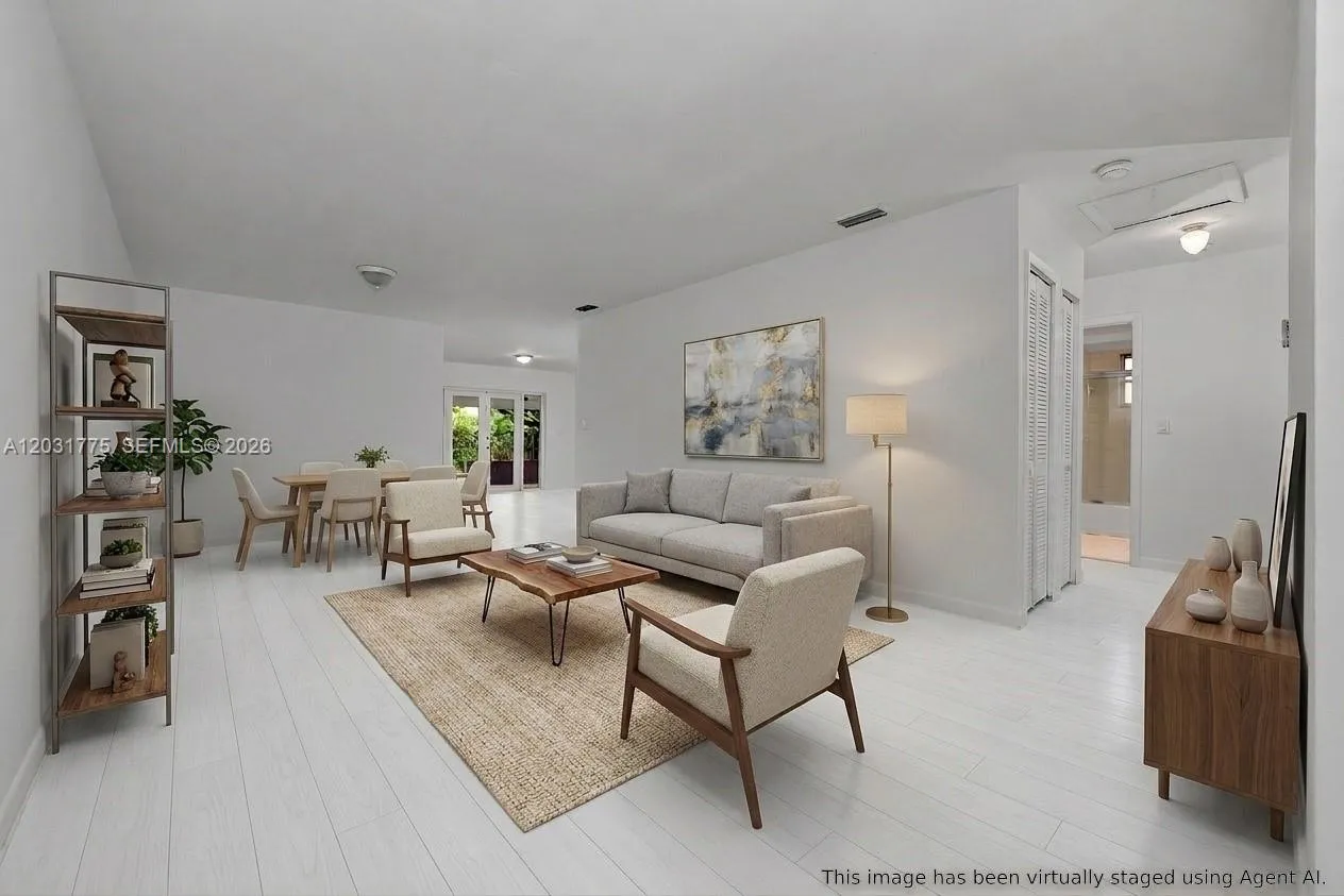 23 NW 109th Ave, Miami FL 33172