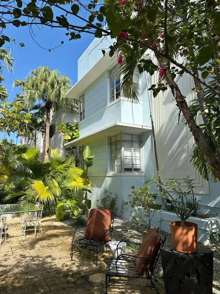 825 Jefferson Ave # 4, Miami Beach FL 33139