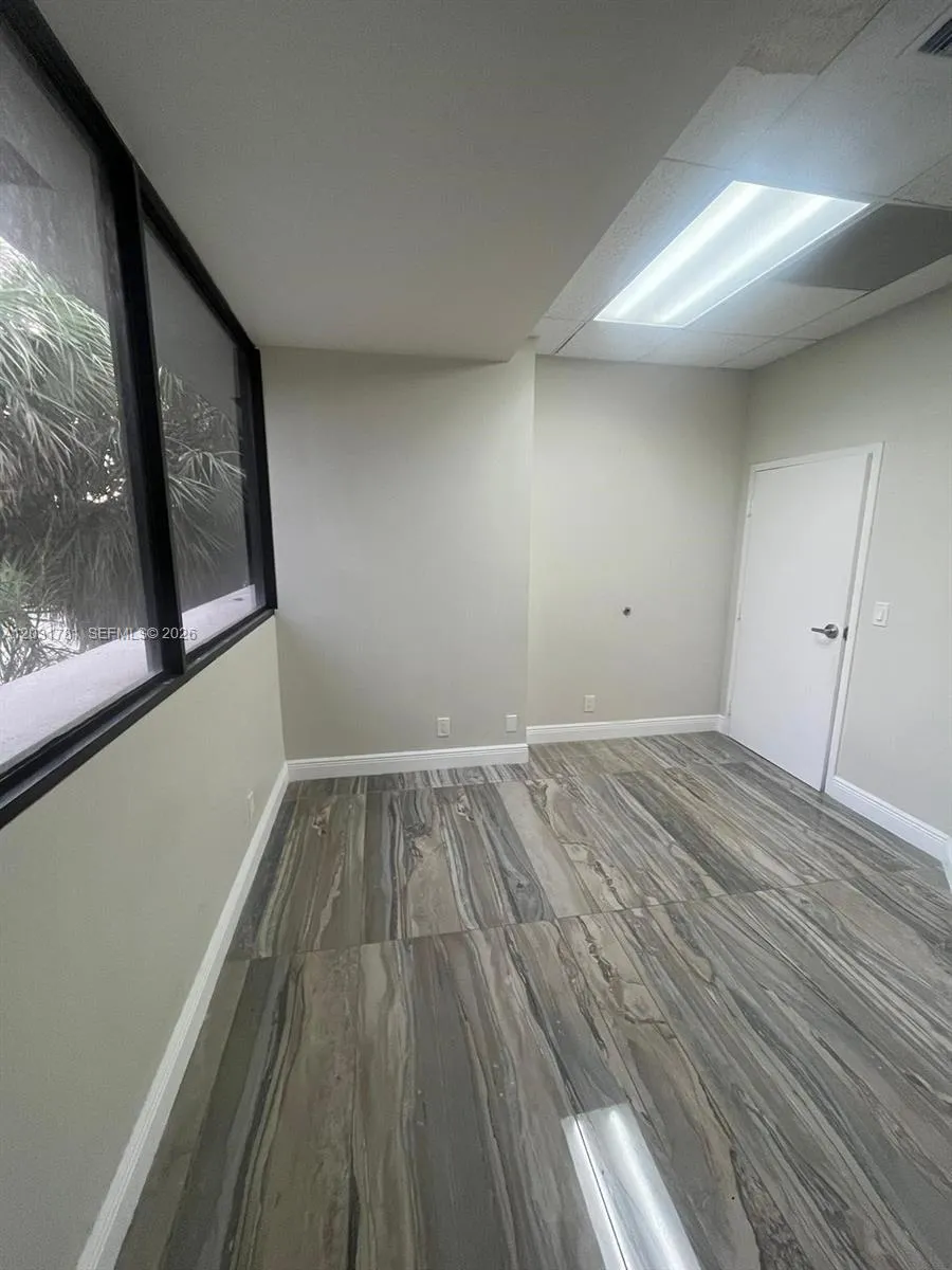 6101 W Atlantic Blvd # 208, Margate FL 33063