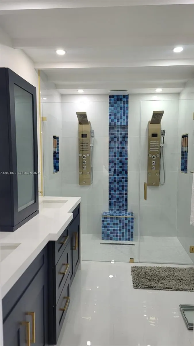 9745 SW 15th St, Miami FL 33174