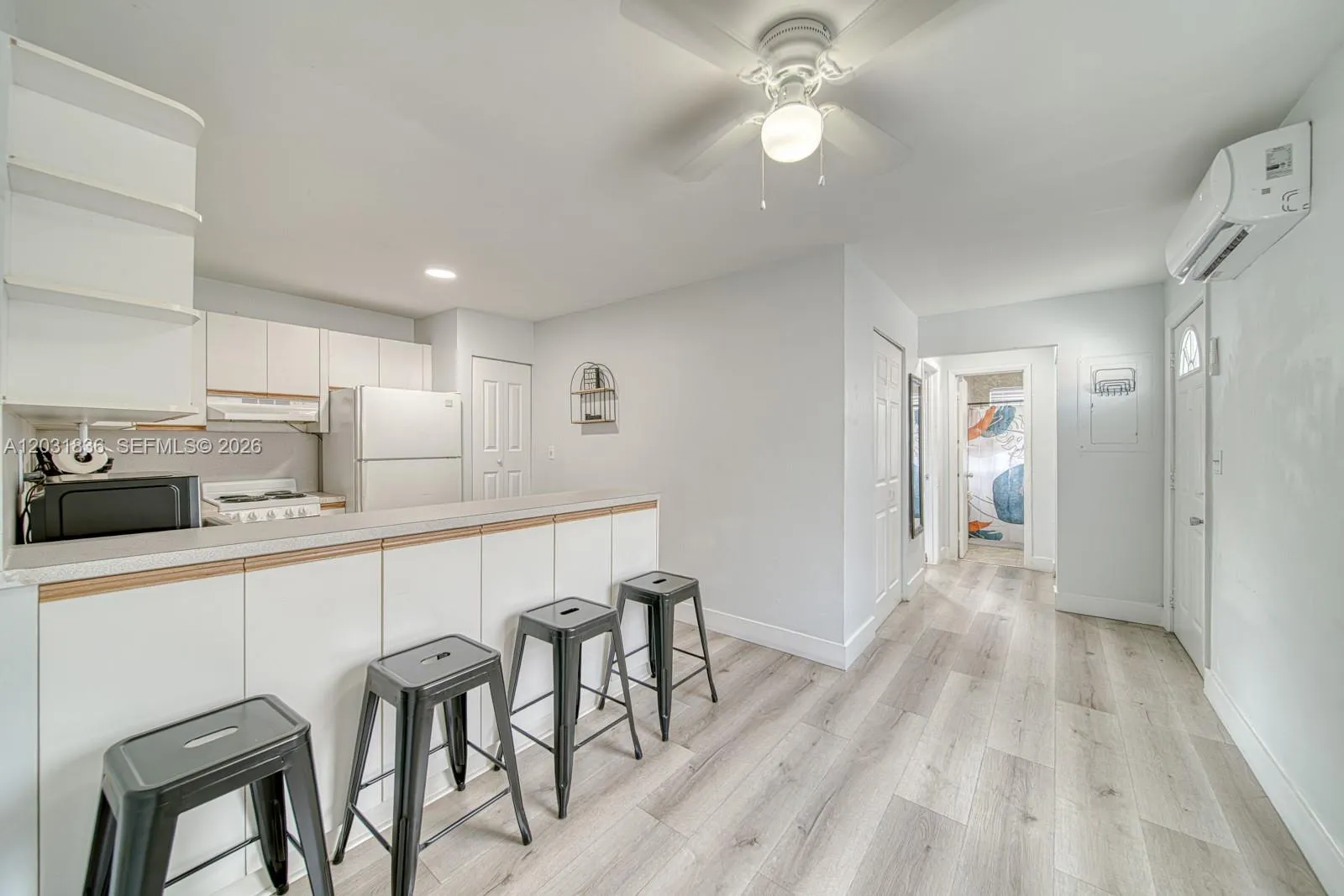 7622 SW 21st St # 7622, Miami FL 33155