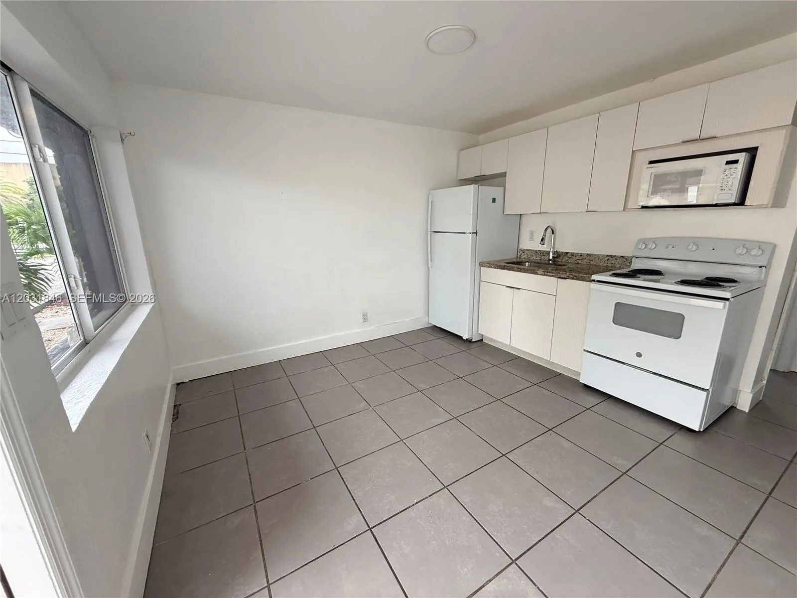 7824 NW 5th Ct # 7, Miami FL 33150