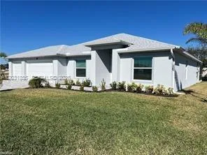 4211 NE 19th Ave, Cape Coral FL 33909