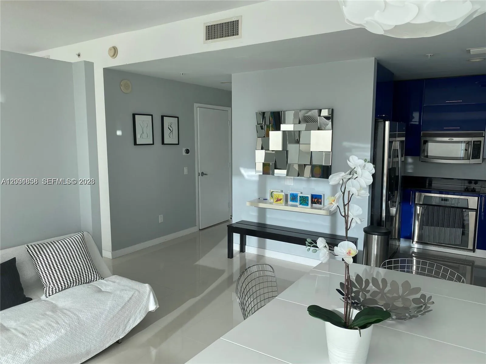 60 SW 13th St # 2301, Miami FL 33130