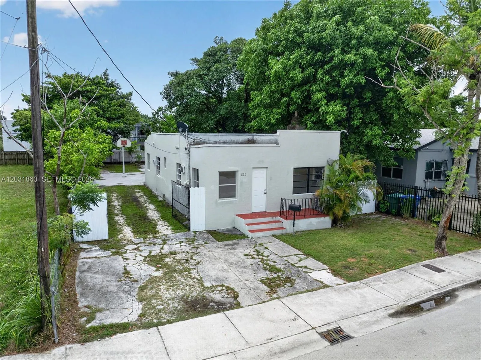 836 NW 29th Ter, Miami FL 33127