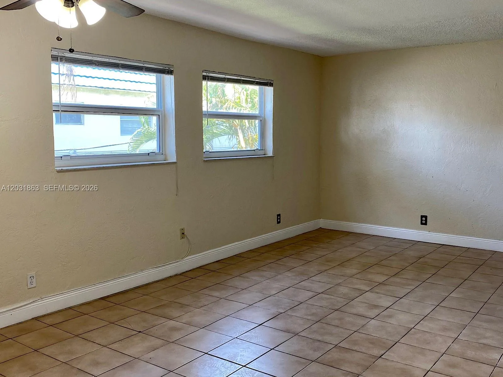 4061 N Dixie Hwy # 28, Oakland Park FL 33334