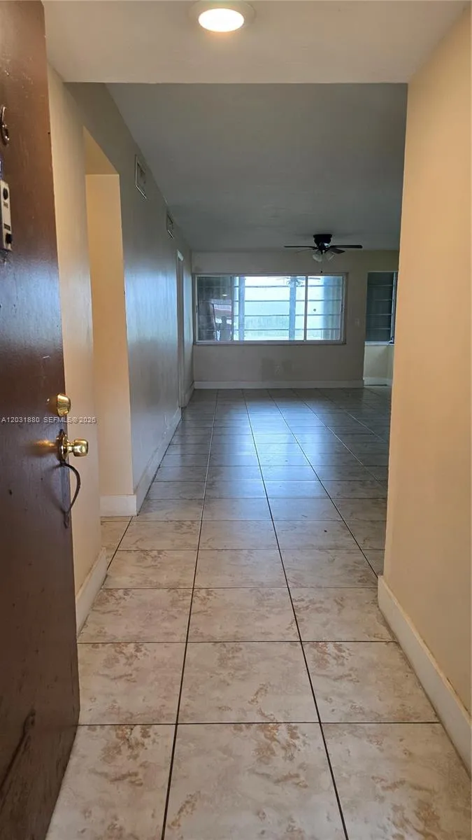 1450 NE 191st St # 106, Miami FL 33179