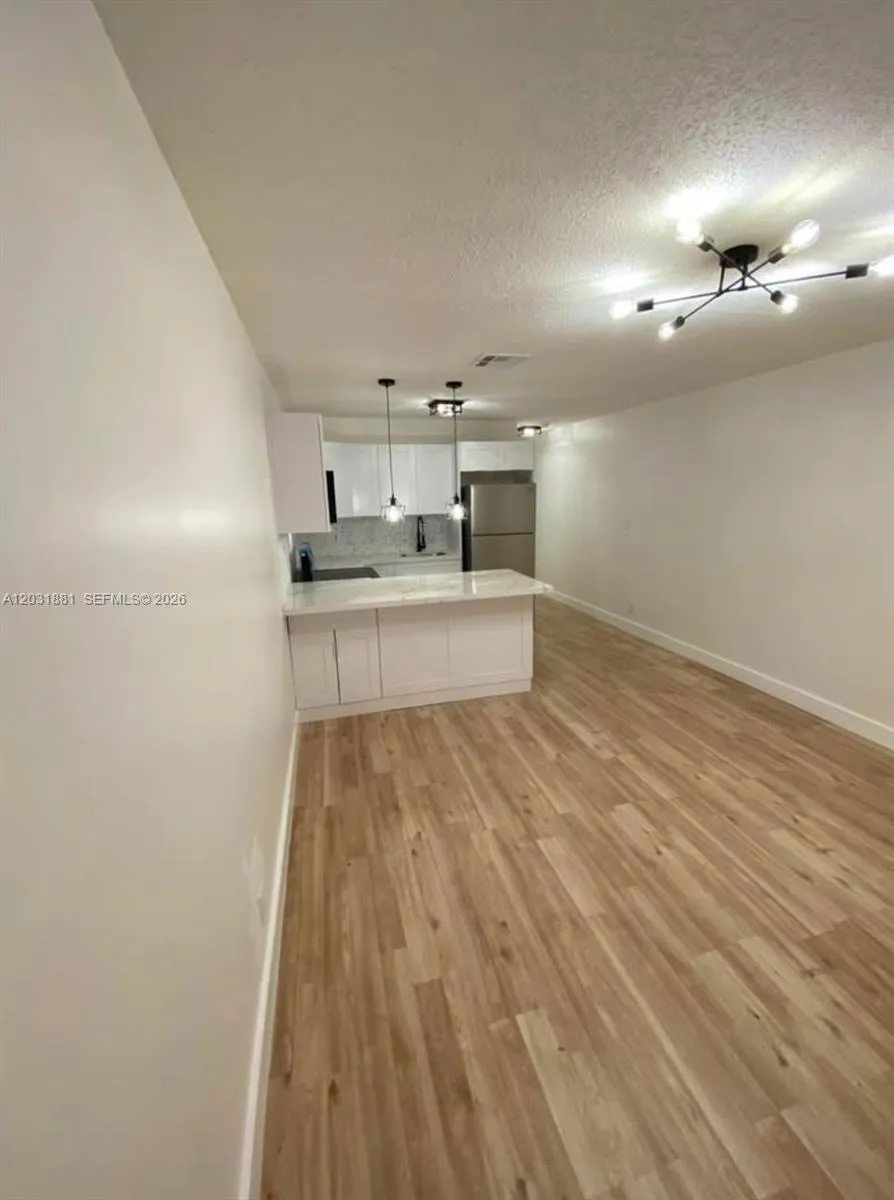 1106 NE 5th Ave # 5, Fort Lauderdale FL 33304
