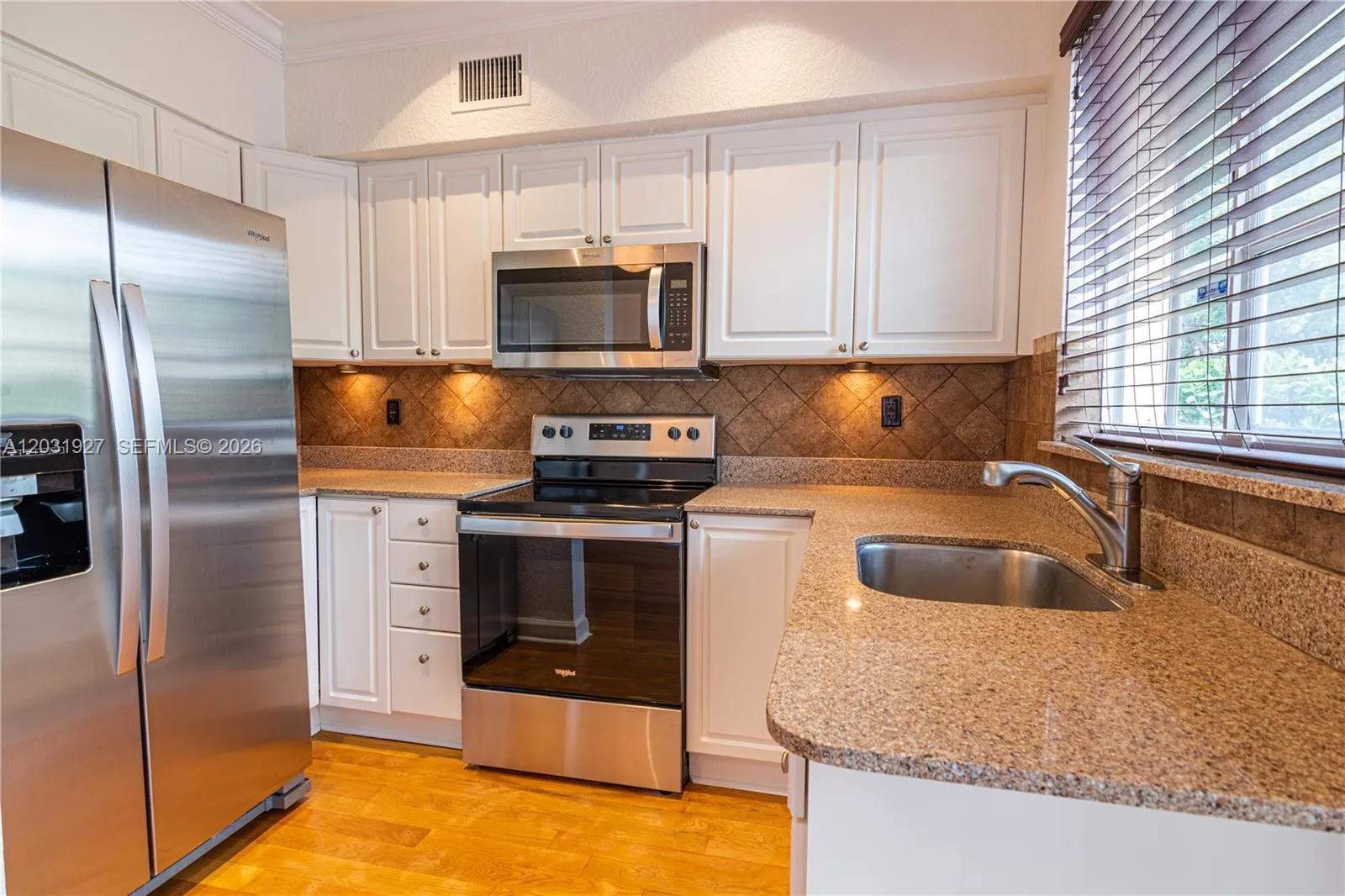 15 Madeira Ave # 9, Coral Gables FL 33134