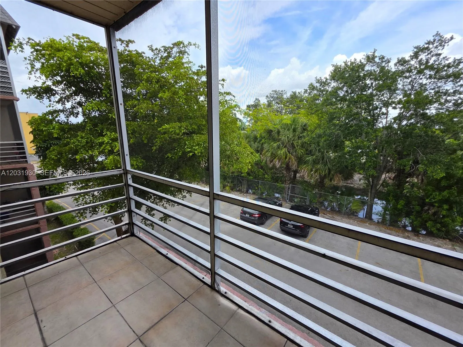 2800 NW 56th Ave # E303, Lauderhill FL 33313