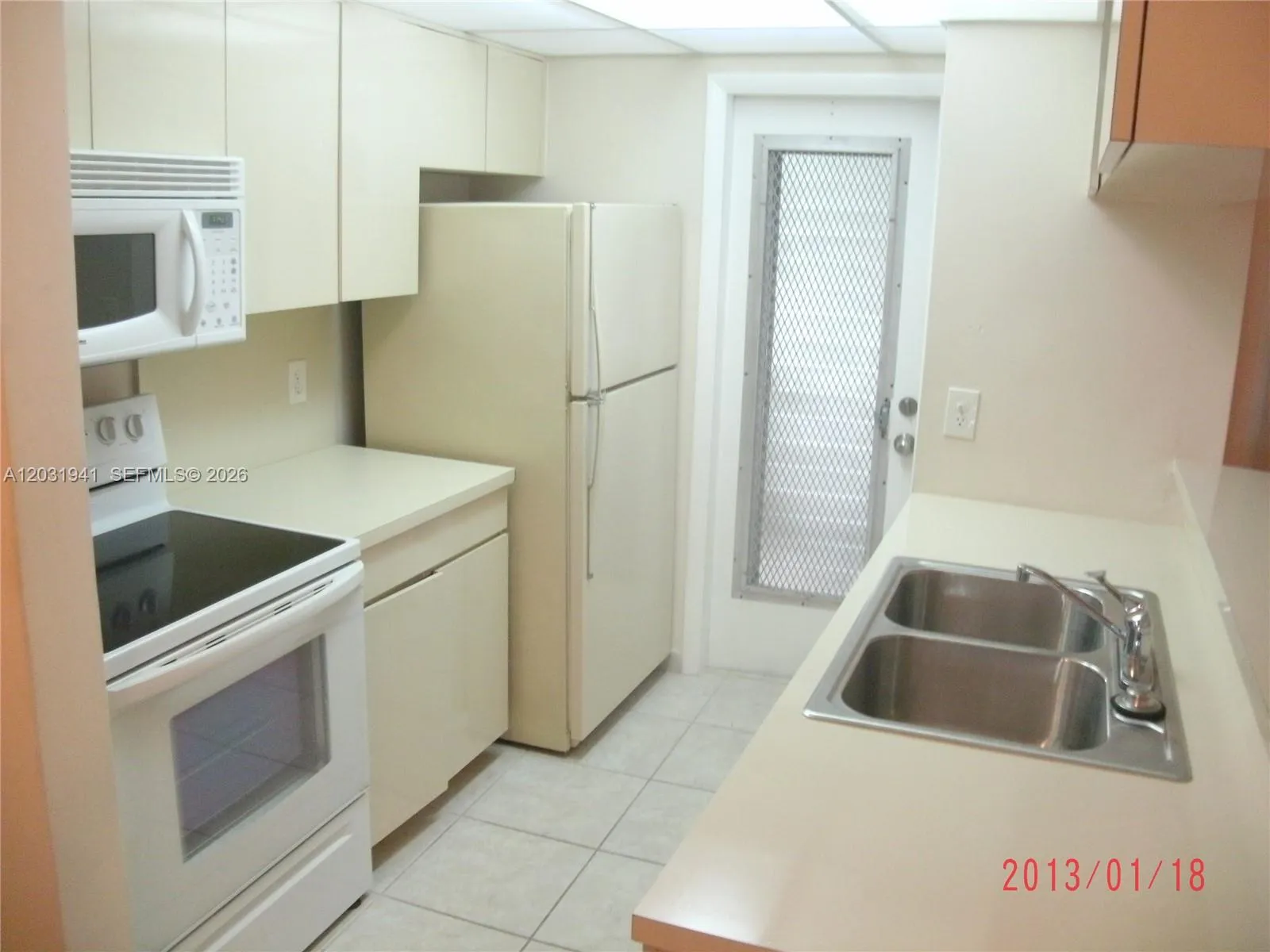 2700 NE 135th St # 30, North Miami FL 33181