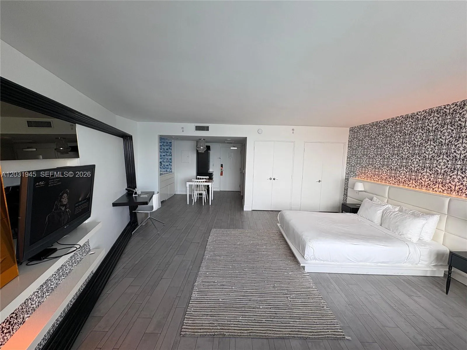 1100 West Ave # 418, Miami Beach FL 33139
