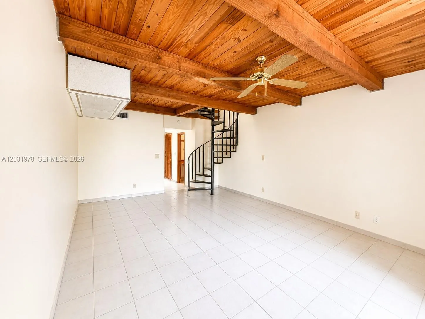 3719 Riverside Dr, Coral Springs FL 33065