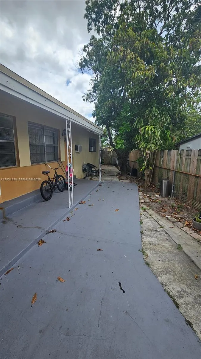 1840 Fern Rd # 3, Fort Lauderdale FL 33317