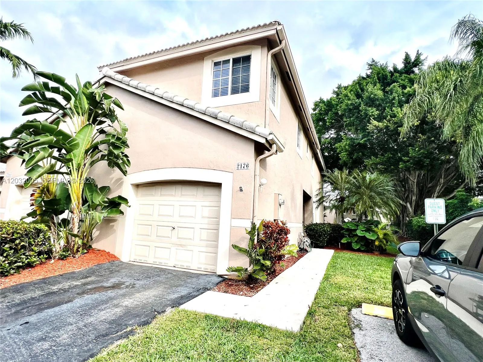 2176 Salerno Cir, Weston FL 33327
