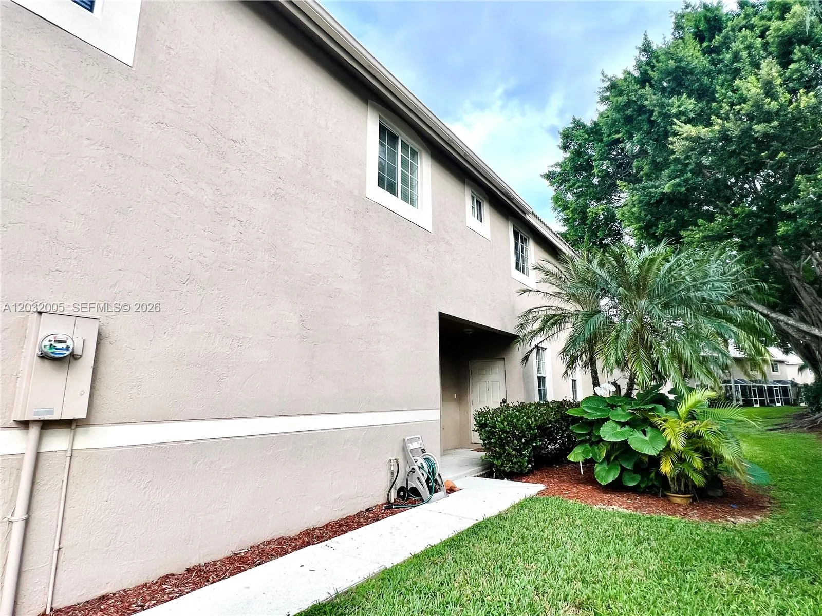 2176 Salerno Cir, Weston FL 33327