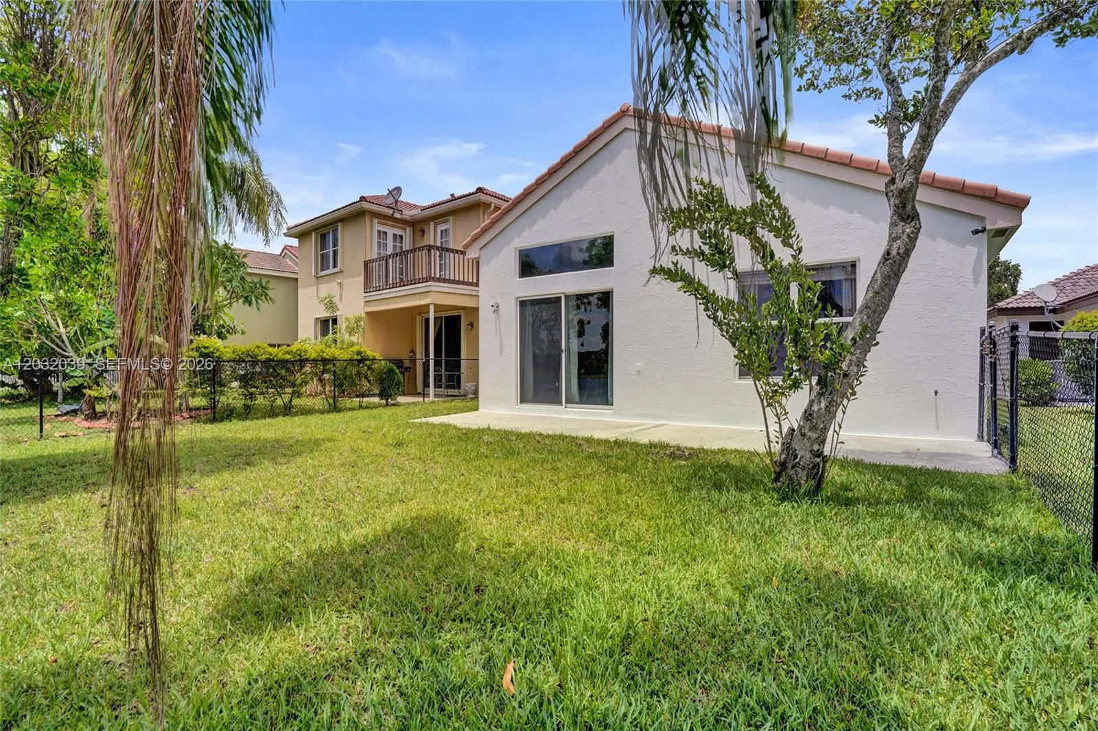 5272 NW 117th Ave, Coral Springs FL 33076