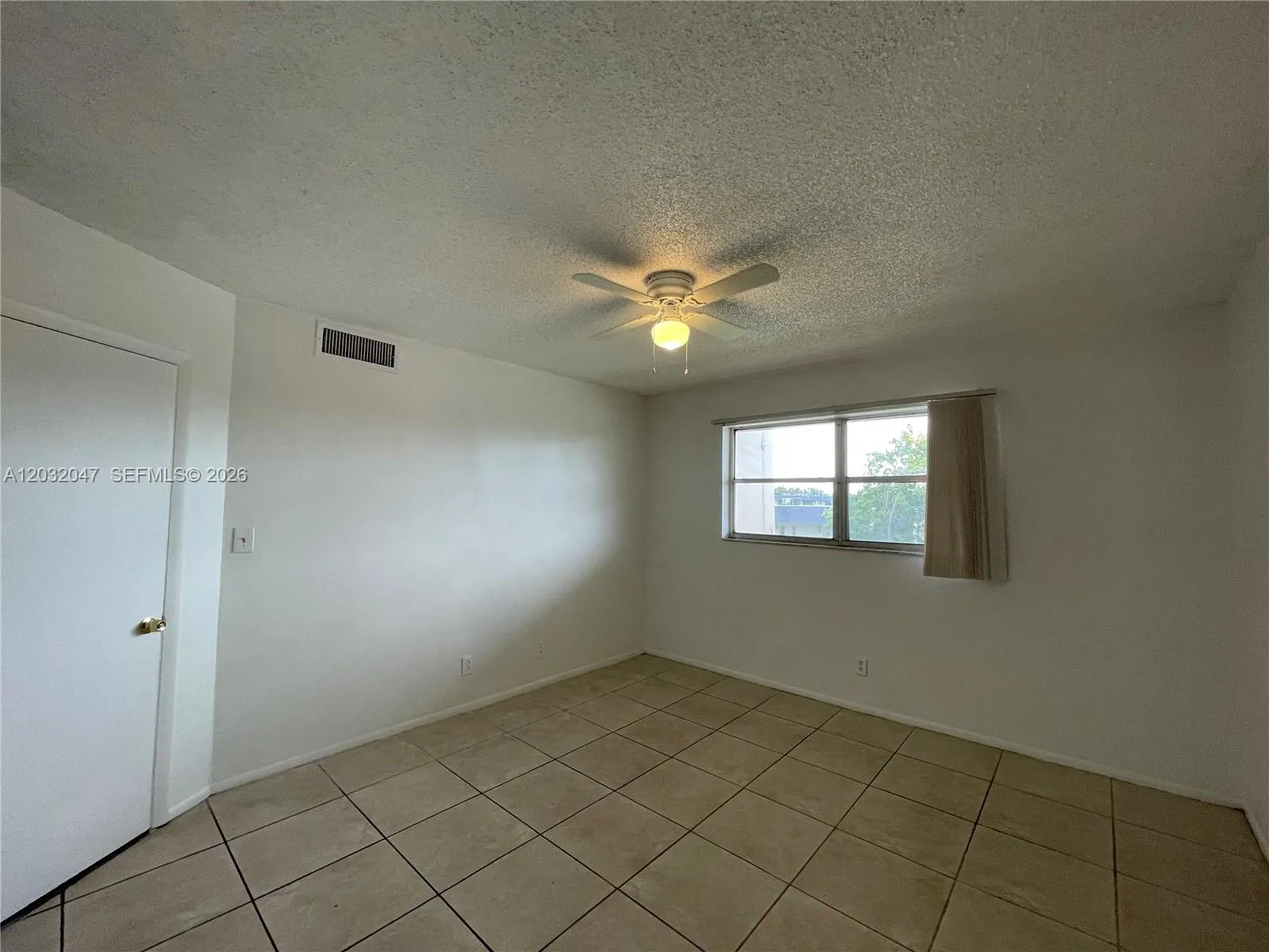 8000 S Colony Cir S # 305, Tamarac FL 33321