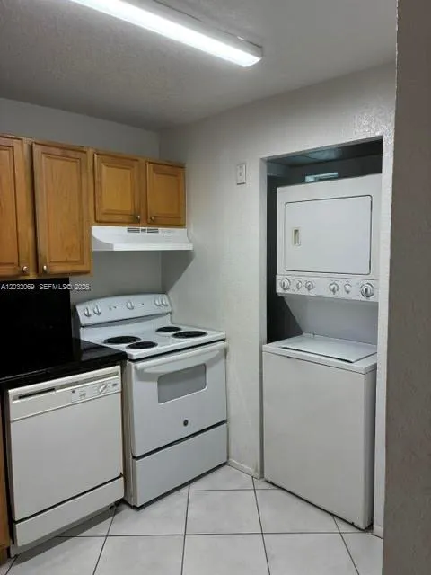 7831 N Colony Cir N # 201, Tamarac FL 33321