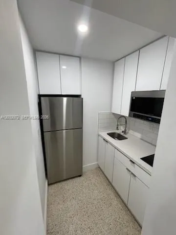 1010 SW 84th Ave # 2, Miami FL 33144