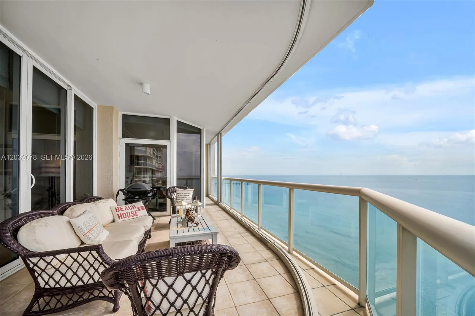 6051 N Ocean Dr # 1501, Hollywood FL 33019