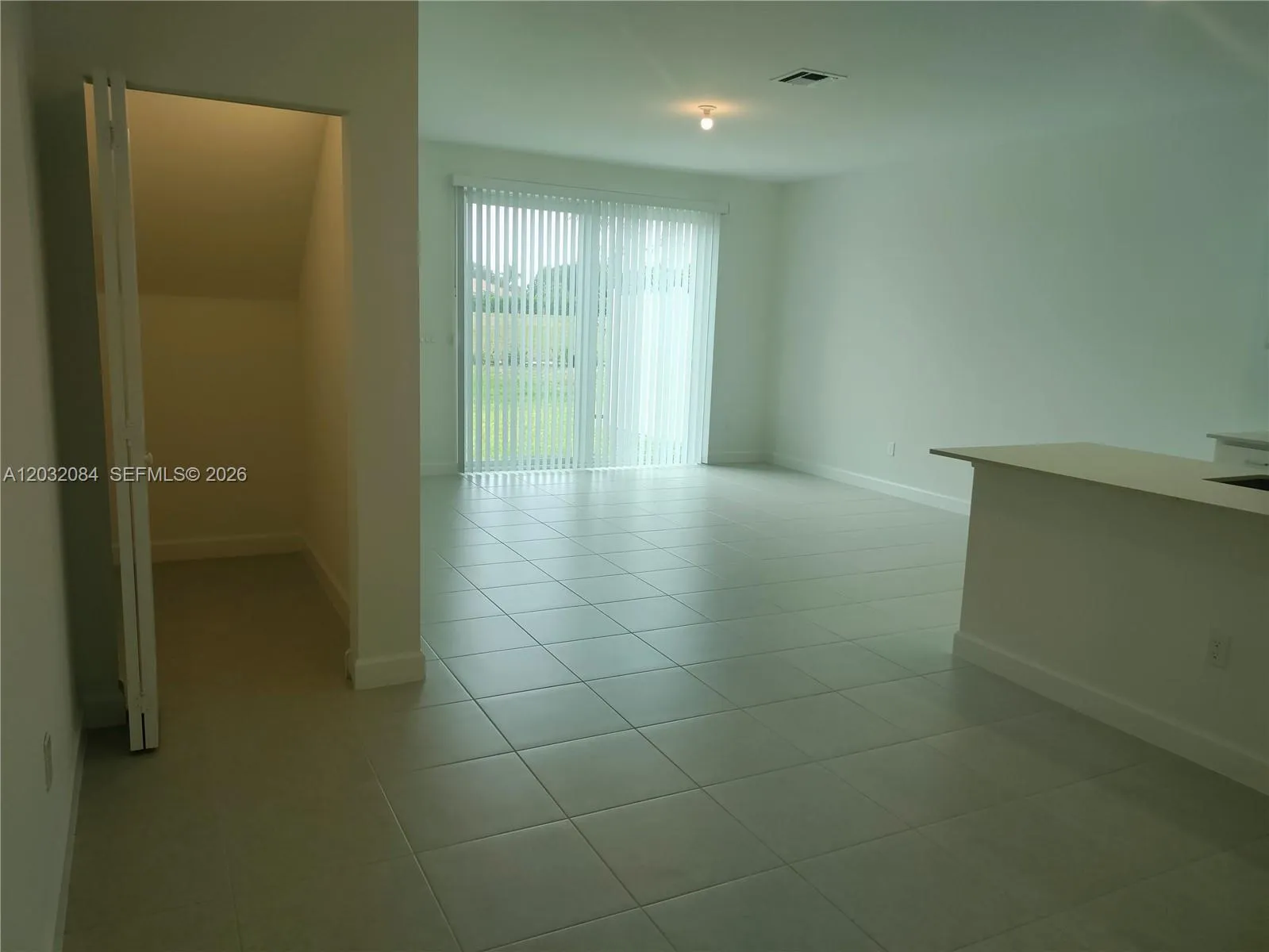 652 SE Lake Falls St, Port St. Lucie FL 34984