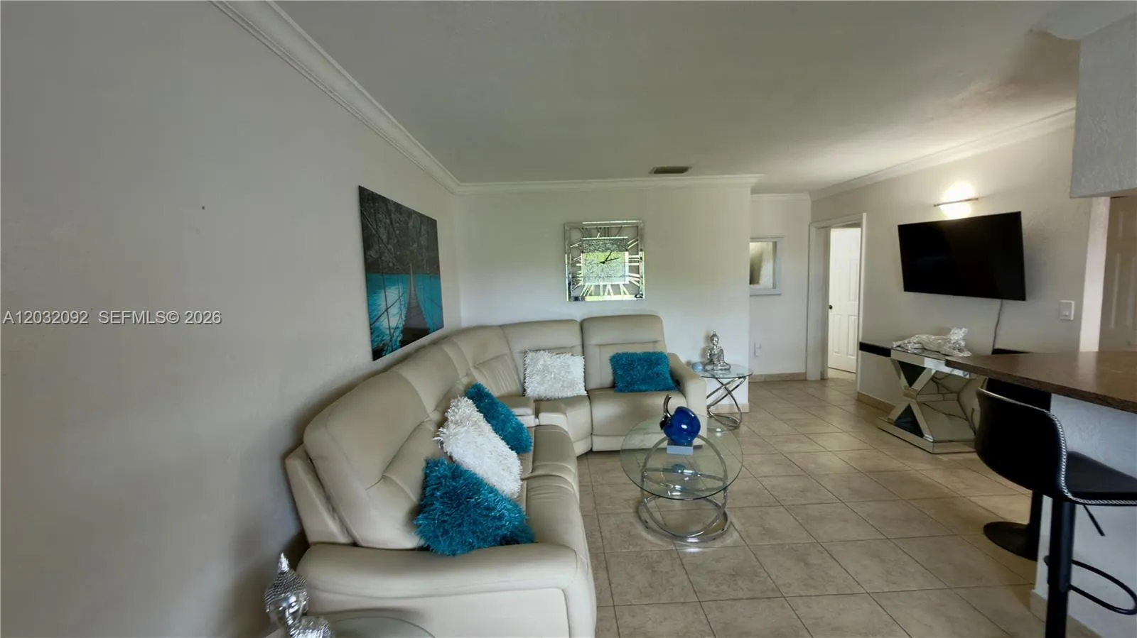 4050 NW 135th St # 11, Opa-Locka FL 33054