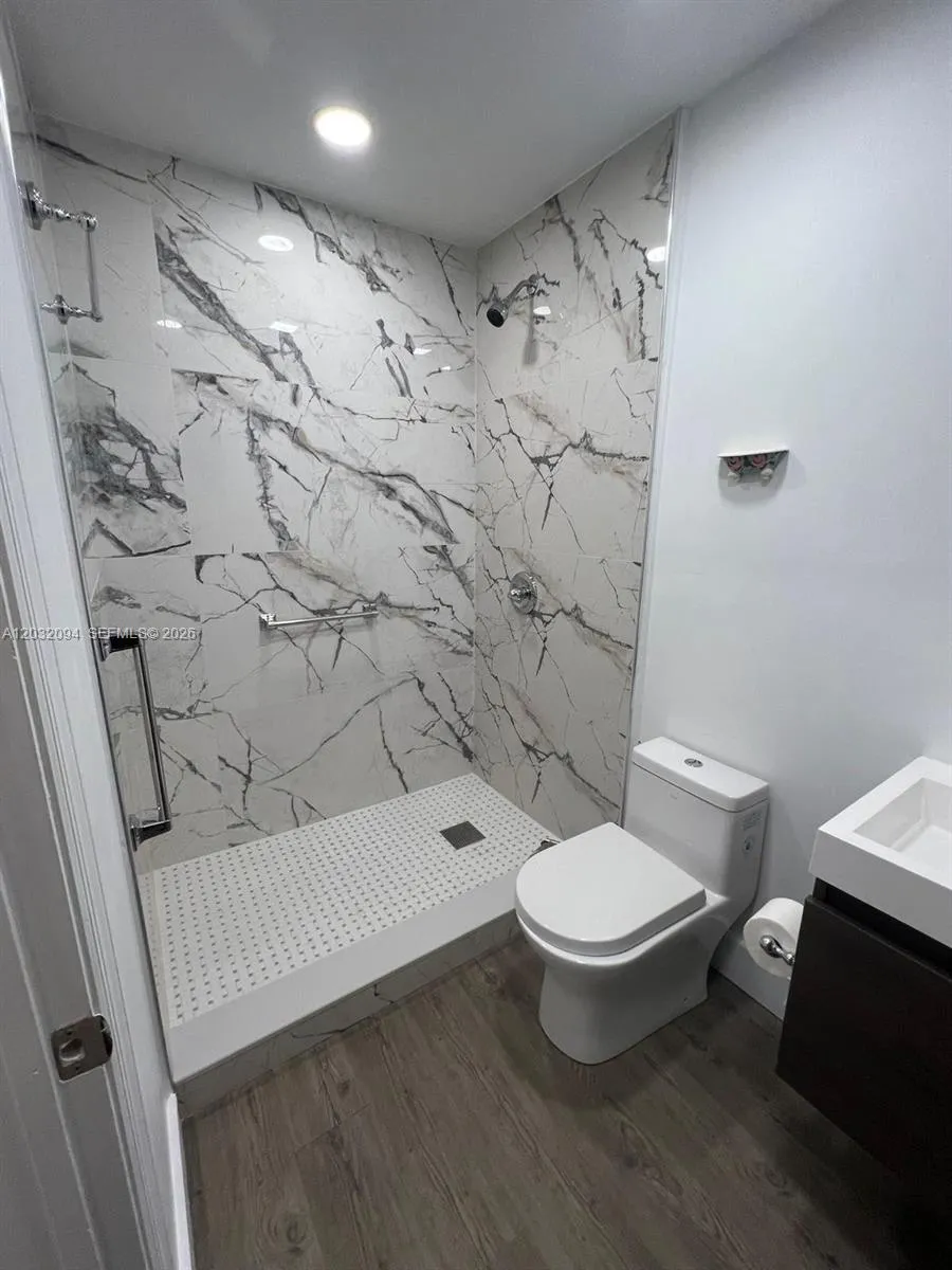 6492 SW 25th St, Miramar FL 33023