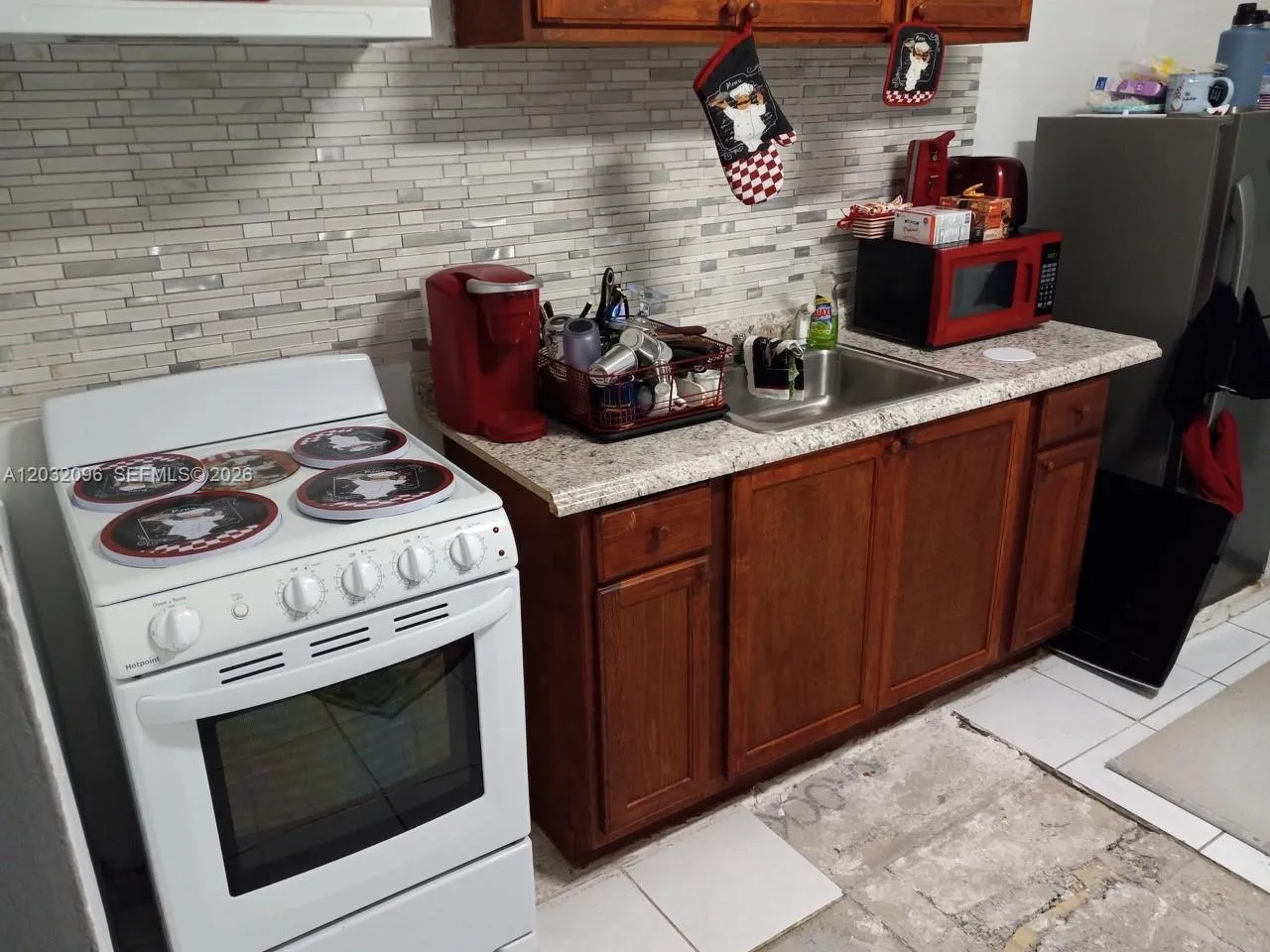 1100 NW 57th St, Miami FL 33127