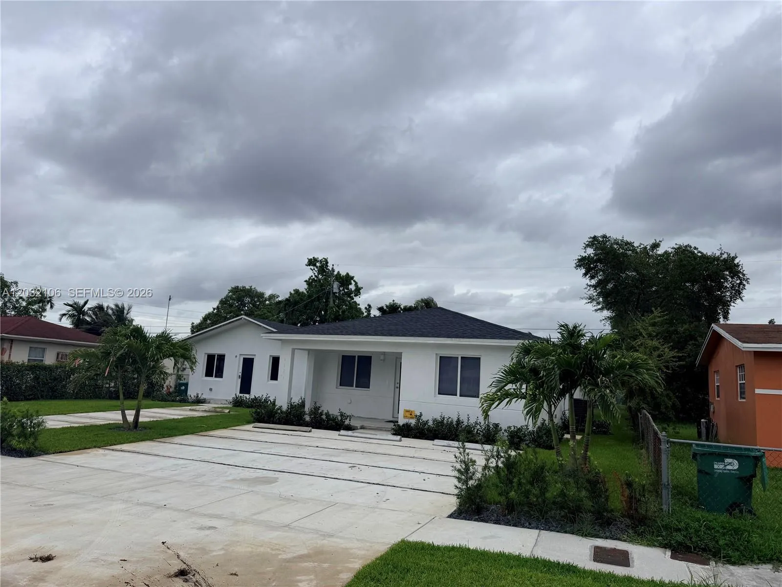 1181 NW 100th St, Miami FL 33150