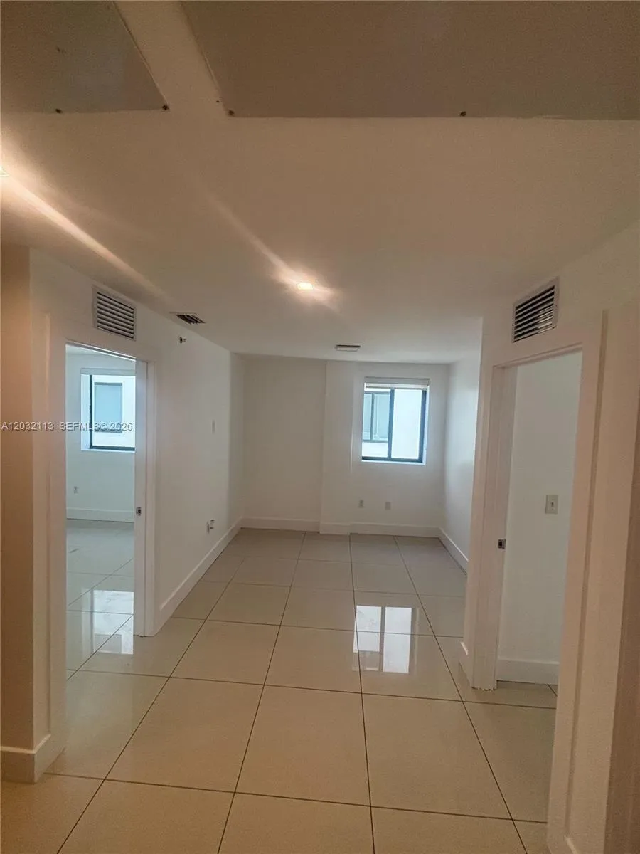 829 SW 18th Ave # 203, Miami FL 33135