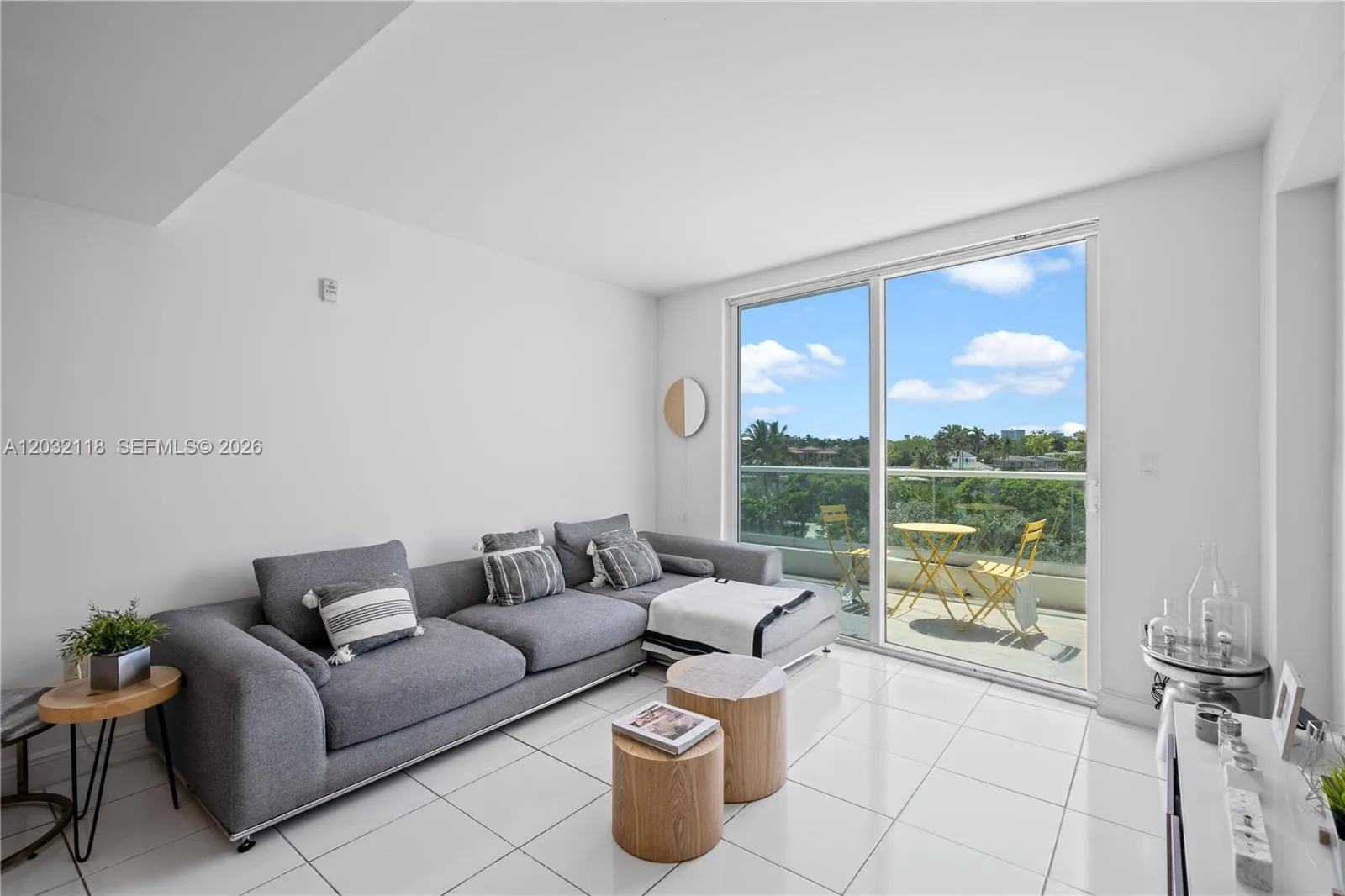 6362 Collins Ave # 312, Miami Beach FL 33141