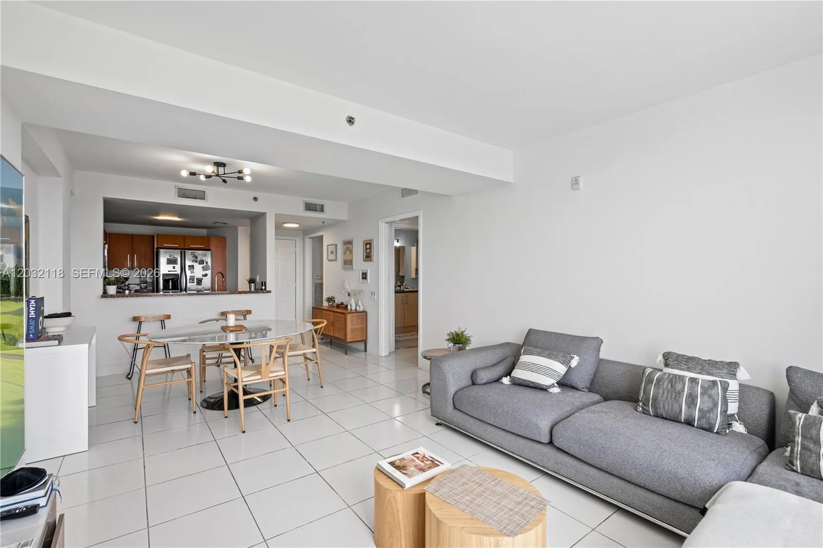 6362 Collins Ave # 312, Miami Beach FL 33141