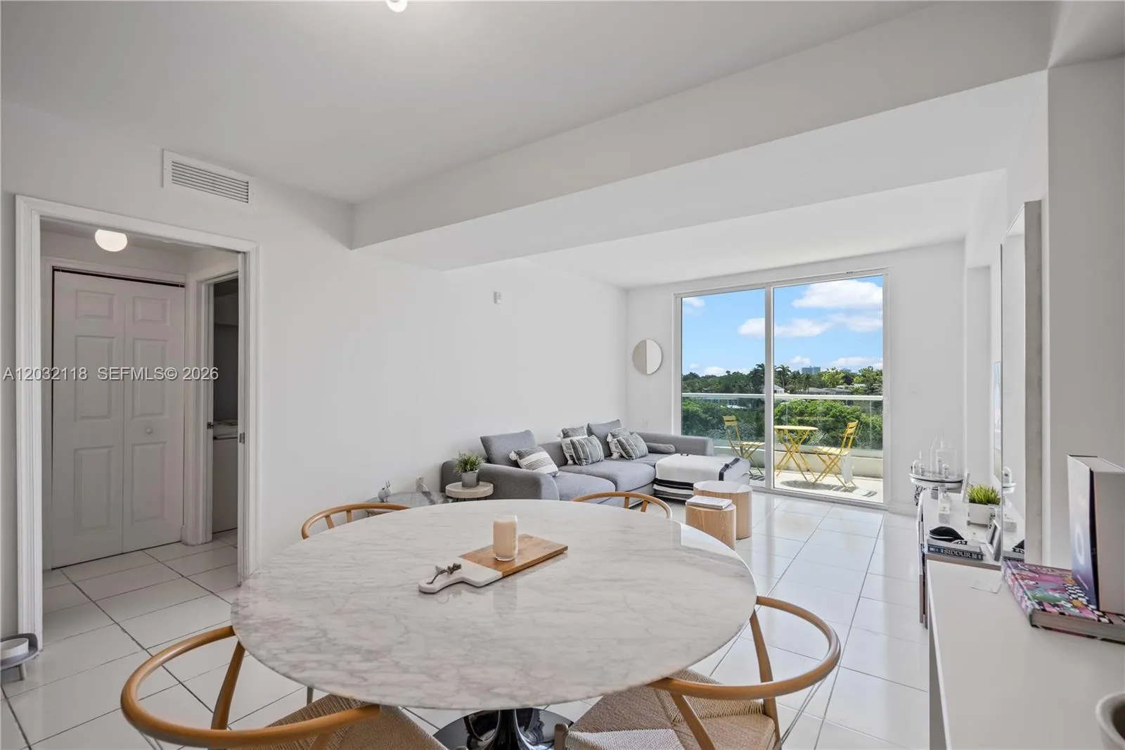 6362 Collins Ave # 312, Miami Beach FL 33141