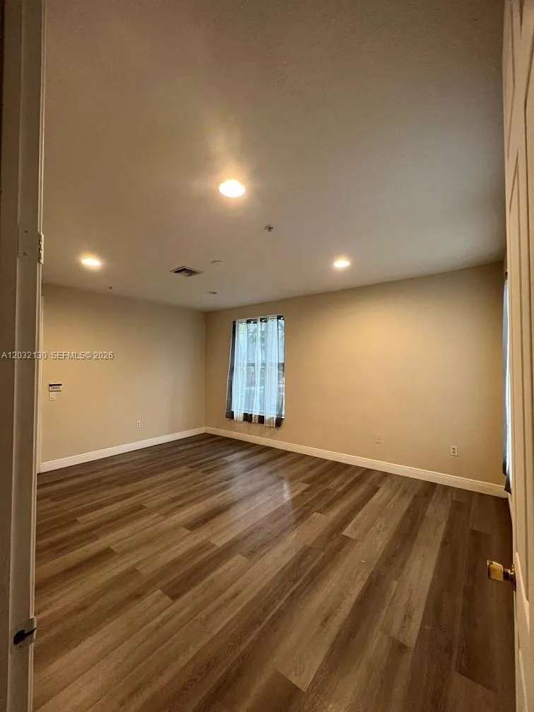 1250 Via Panzani, Boynton Beach FL 33426