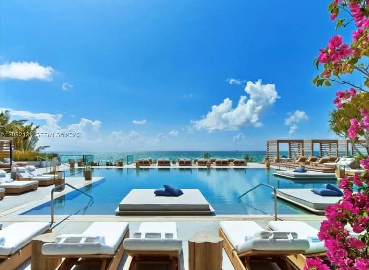 2301 Collins Ave # 843, Miami Beach FL 33139