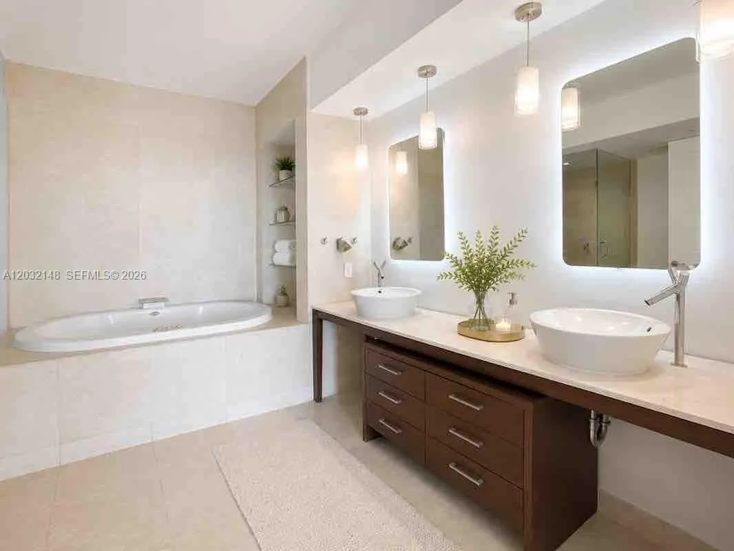 450 Alton Rd # 2610, Miami Beach FL 33139