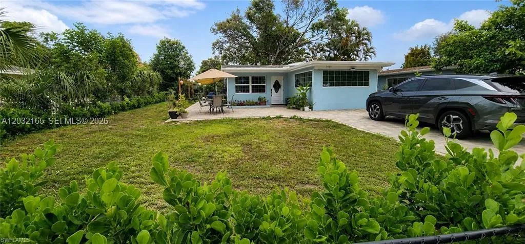 3949 3949 Maxine St,, Fort Myers FL 33901
