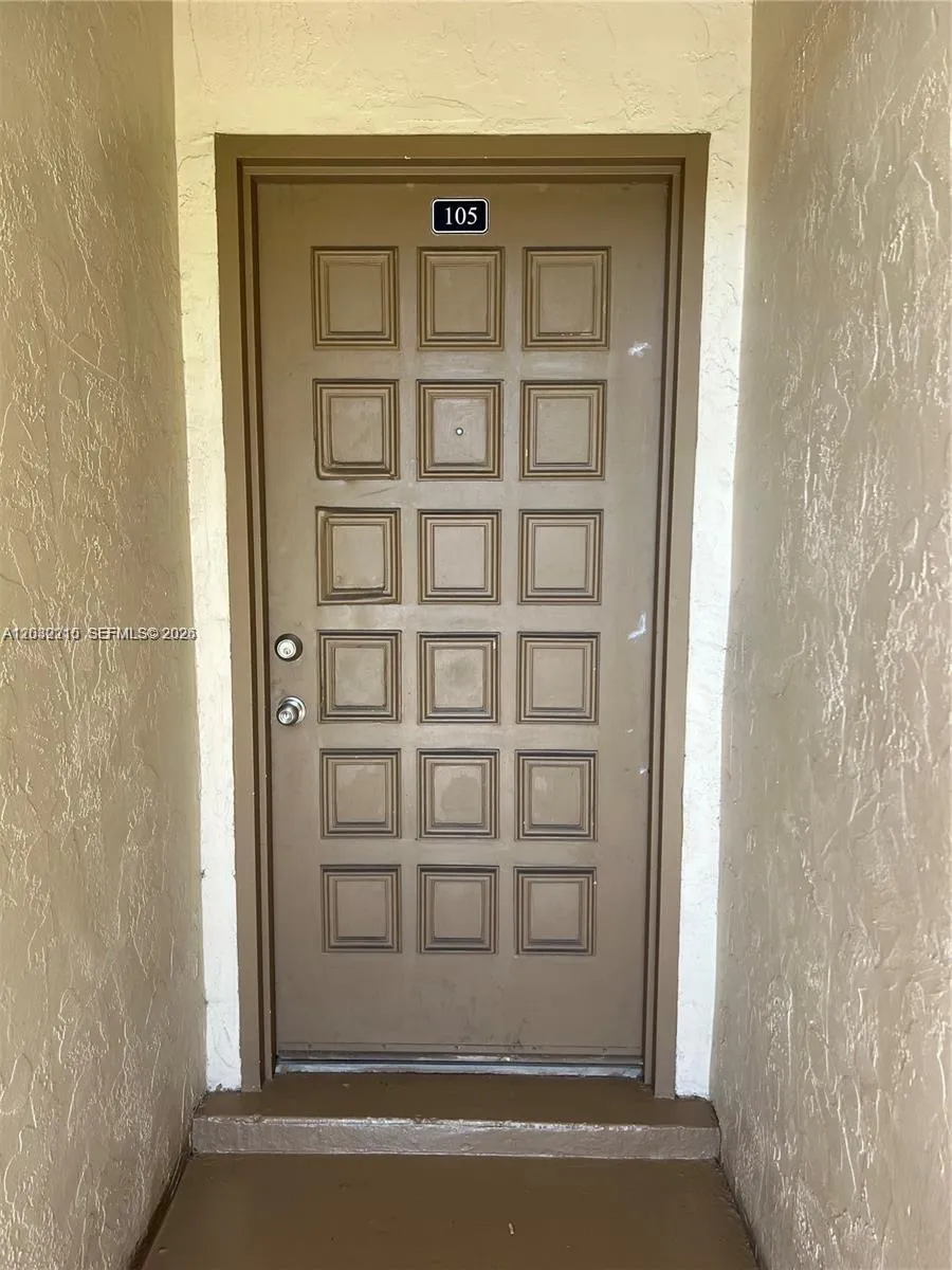 7775 SW 86th St # 105, Miami FL 33143