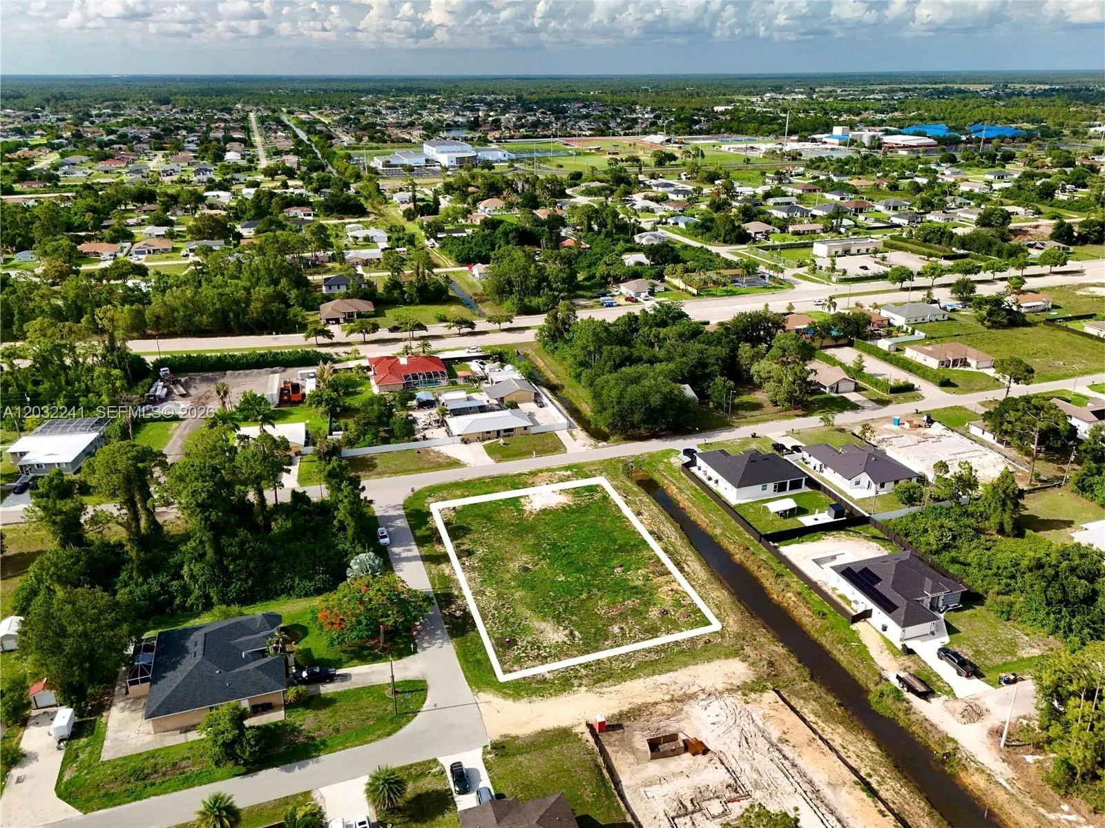 0 4th St W, Lehigh Acres FL 33971