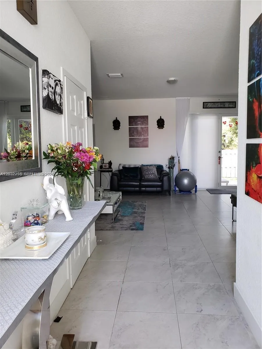 701 NW 127th Pl, Miami FL 33182