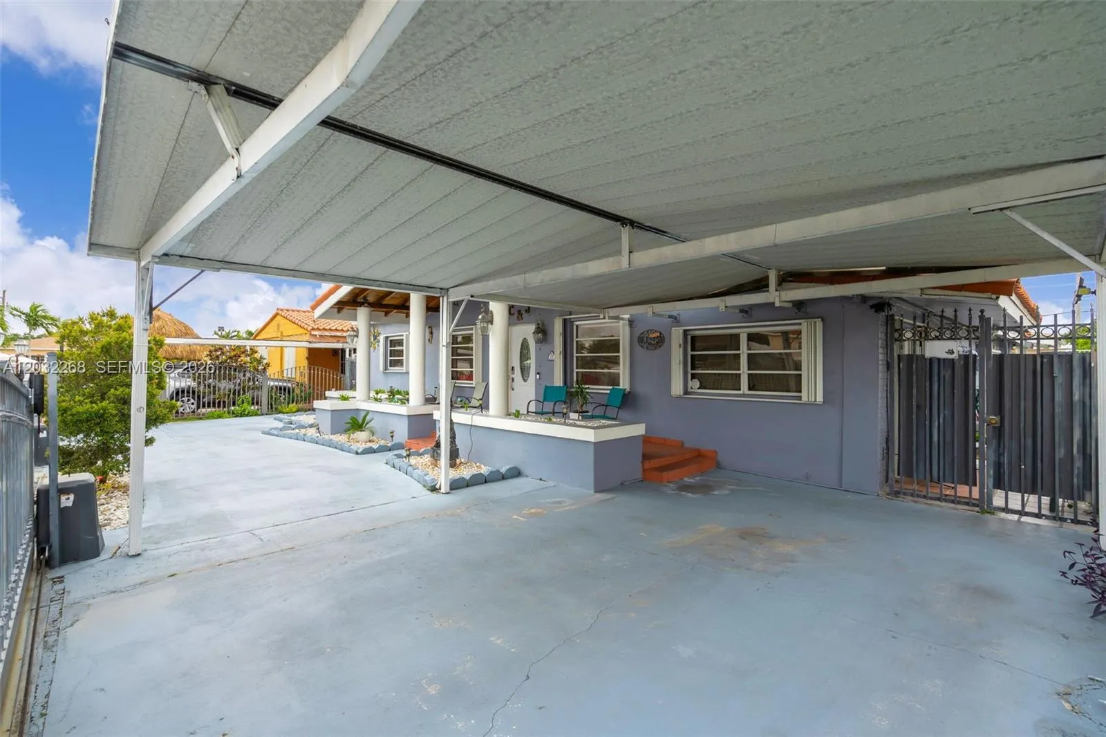 4820 W 2nd Ln, Hialeah FL 33012