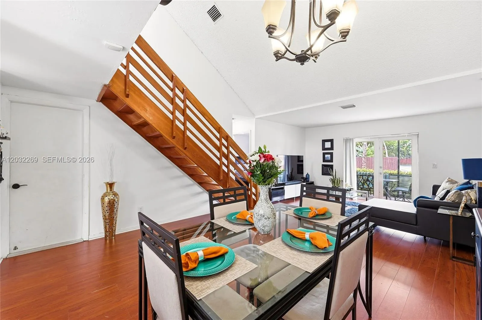 9972 SW 16th St, Pembroke Pines FL 33025