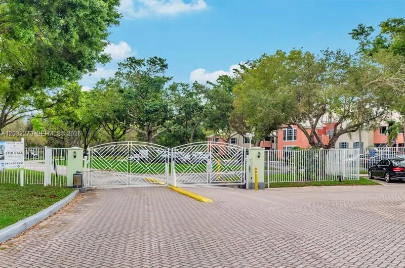 1011 Crystal Way # C, Delray Beach FL 33444